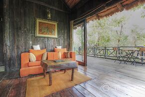 Pugdundee Safaris- Tree House Hideaway