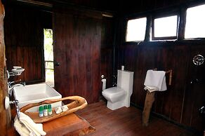 Pugdundee Safaris- Tree House Hideaway