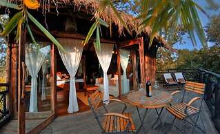 Pugdundee Safaris- Tree House Hideaway