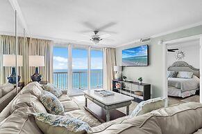 Pelican Beach Resort by Colasan