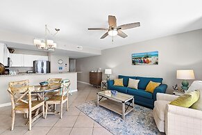 Pelican Beach Resort by Colasan