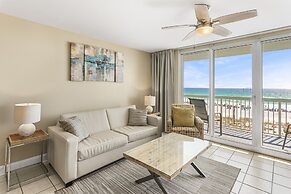 Pelican Beach Resort by Colasan