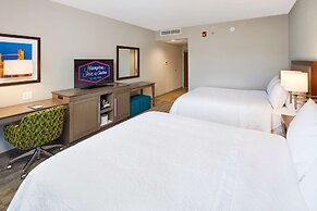 Hampton Inn & Suites Sacramento at Csus