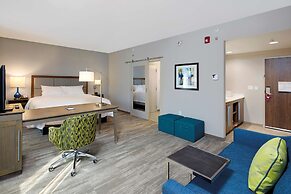 Hampton Inn & Suites Sacramento at Csus