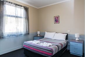 Merimbula Lakeview Hotel