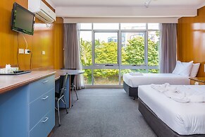 Merimbula Lakeview Hotel