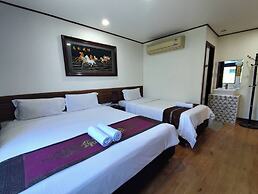Longzhu Guesthouse