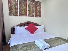 Longzhu Guesthouse