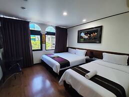 Longzhu Guesthouse