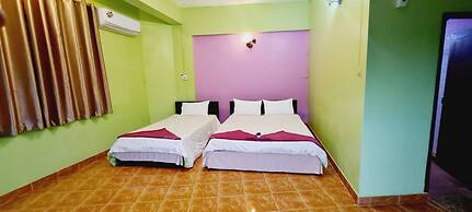 Royal Land Mae Klong Hotel