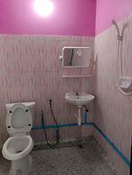 Royal Land Mae Klong Hotel