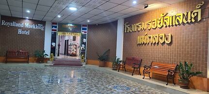 Royal Land Mae Klong Hotel