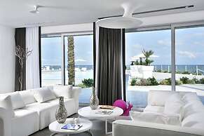 Sole in Me by Altoborgo