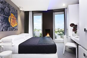 Sole in Me by Altoborgo