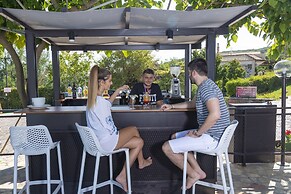 Thermios Apollon Hotel