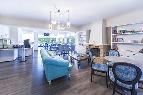 Thermios Apollon Hotel