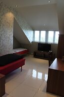 Elton Hotel