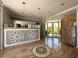 Villa Dolunay Apart Hotel