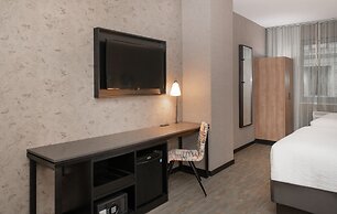 Courtyard by Marriott New York World Trade Center Area