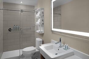 Courtyard by Marriott New York World Trade Center Area