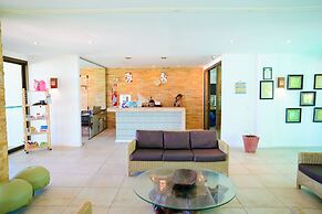 Waterfront Apart Hotel