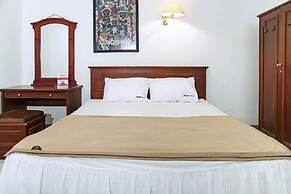 RedDoorz near UPN Veteran