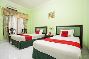 RedDoorz near Juanda International Airport