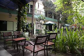 RedDoorz near Juanda International Airport