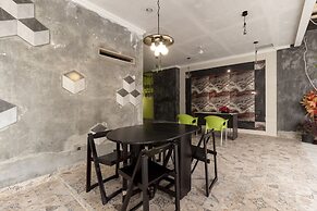 RedDoorz Plus @ Cipete Damai