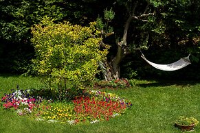 Anthemion Suites & Villas