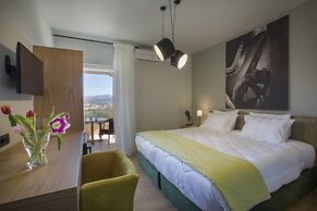 Anthemion Suites & Villas