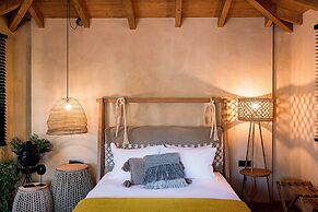 Anthemion Suites & Villas