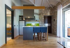 Anthemion Suites & Villas