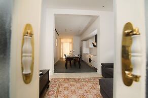 U Collection Townhouse