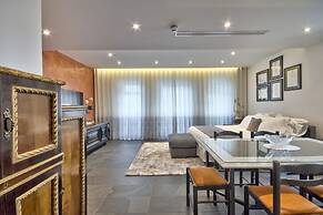 U Collection Suites & Apartments