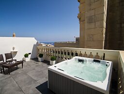 U Collection Suites & Apartments