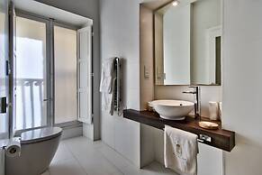 U Collection Suites & Apartments