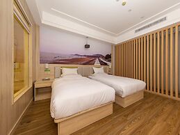 ibis Styles NT Shimao Plz