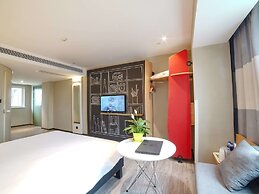 ibis Chengdu West Jingcui Road
