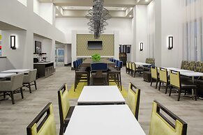 Hampton Inn & Suites Irvine-Orange County Airport