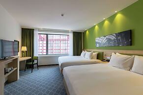 Hampton by Hilton Antwerp Central Station