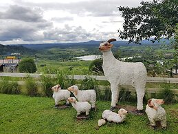 Fasai Moksuai Resort Khao Kho