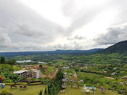 Baanmorkburi Resort