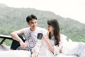 The Proud Green Garden Hill Resort