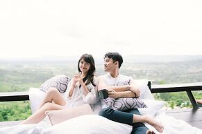 The Proud Green Garden Hill Resort