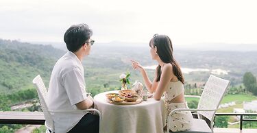 The Proud Green Garden Hill Resort