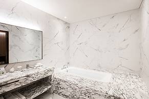 Ramada Seoul Sindorim Hotel