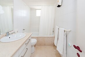 City Escape with Homey Vibes by Sea N Rent