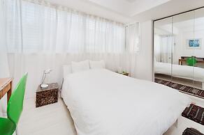 City Escape with Homey Vibes by Sea N Rent