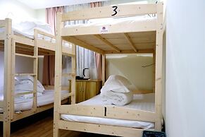 Hangzhou Memory Travel International Hotel- Edge West Lake